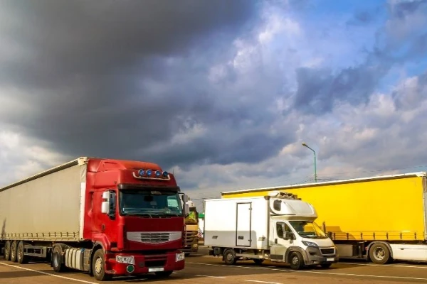 Adana Karakoçan Nakliyat Ambarları
